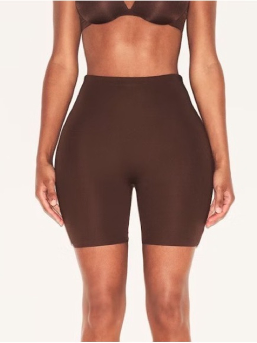 NWT Skims Body Hip Enhancing Mid Thigh Padded Shorts